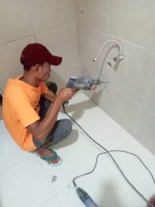 Projek pemasangan saliran paip baru